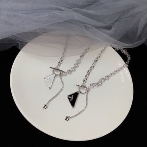 Ketting Dames Charm Parel Merk Klassiek Driehoek Label Vergulde Sier Kettingen Ontwerp Sieraden Accessoires