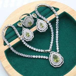 Collier luxueux collier Sier ensembles de bijoux pour femmes vert olive blanc topaze boucle d'oreille bague pendentif Halloween cadeau de noël