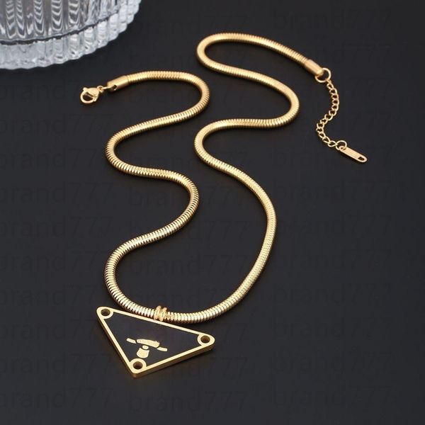 Collier Bijoux De Luxe Hommes Femmes Designer Collier Trèfle Collier Chaînes pour hommes Collier En Or Triangle Hommes Chaîne Femme Bijoux Nouvel An Cadeau