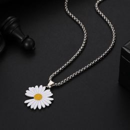 Collier Nelace Daisy GD Simple Quanzhilong Personnalité tendance rue Hip Hop Men039s et femmes 039 STYLE PENDANT4752883