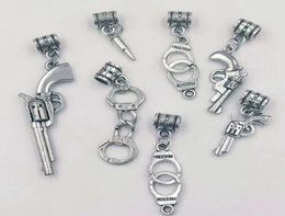 Ketting hanger 100 STKS veel Pistolrevolver kogels Handboeien Charms Hanger Ketting Armbanden Sieraden Accessoires Mode Cadeau 4400715