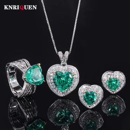 Colliers 100% Sier Heartshape Green Tourmaline Lab Diamond Rings Pendentif Collier Boucles d'oreilles De Mariage Fine Jewelry Set Cadeau pour les femmes