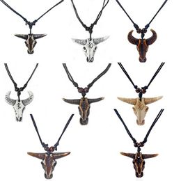 Kettingen 12 stuks Faux Yak Bone Wit/Bruin Grote Koe/Stier Ox Hoofd Schedel Hanger Neckalce Mode Country Western charme Ketting Accessoires