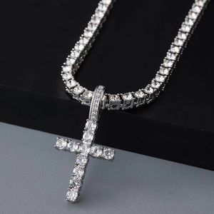 Kettingen Kruis Hanger Hip Hop Ketting 4mm 5mm Vvs Moissanite Diamond Tennis Chain Sier voor Vrouwen Mannen sieraden 2024 Nieuwe