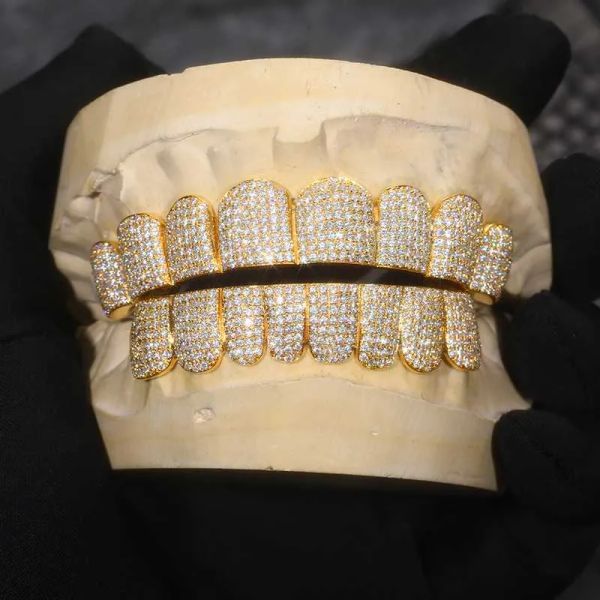 Colliers VVS personnalisés sur mesure VVS1 Moisanite Diamond Mens Hip Hop 14K Or blanc Iced Out 18K Gold Plate Grillz Dent