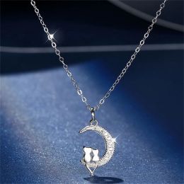 Colliers Chat animal mignon assis sur la lune collier pendant pour femmes charme de fleur de mode coréen