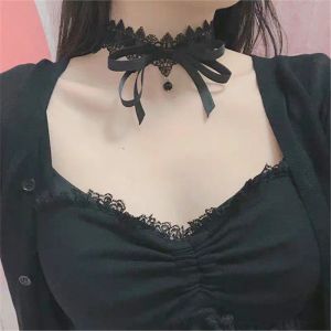 Collares Lindo blanco Lace Black Butterfly Bownot Cabina de clavícula Collar para mujeres Collar colgante Collar Joyería de moda