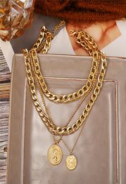 Colliers Double couche Punk Gold Portrait Collier pour femmes Cuban Chunky Chain Choker Coin Pendant Gothtic Jewlery9452856