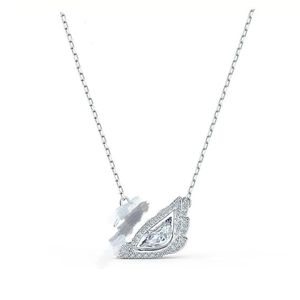 Colliers Collier de diamant pour femmes de mode collier de créateur de cygne en or 14 carats pendentif en diamant INS style collier de créateur cadeau émotionnel bijoux