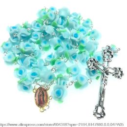 Colliers faits à la main Blue Soft Cerami Rose Roads Rosaire Jésus Cross Rosario Collier Golden Virgin Guadalupe Centre maître