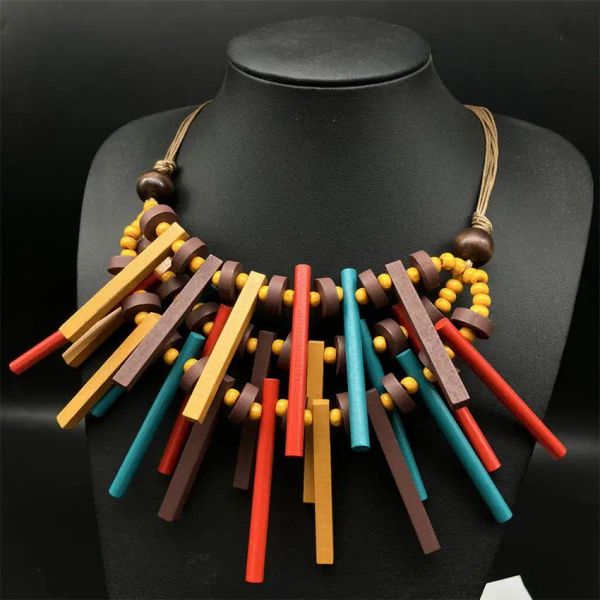 Collares de madera bohemia hechas a mano Collar de cuentas de madera en capas para mujeres Collar de madera multicolor grueso al por mayor