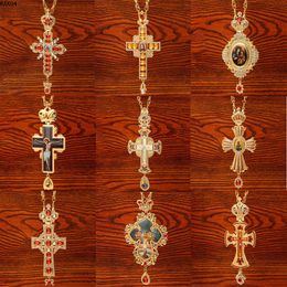 Colliers Croix pectorale de haute qualité orthodoxe Jésus Crucifix Pendentifs Strass Chaîne Or Bijoux religieux Pasteur Articles de prière Lm88