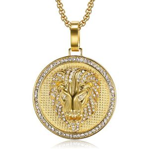 Colliers Hip Hop Pendentif Rocker Pendentif Colliers 316l Bijoux En Acier Inoxydable Étiquettes Rondes Brillant Cz Lion Main Hommes Femmes Hiphop Populaire À La Mode Rappeur Accessoires Or Juif