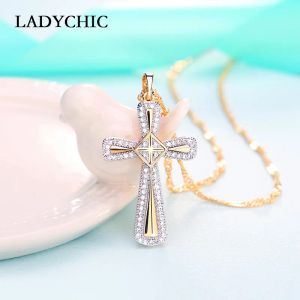 Kettingen Ladychische gouden kleur Kruiskettingen voor vrouw trendy kubieke zirkonia kristal ketting sieraden christelijke katholieke Bijoux