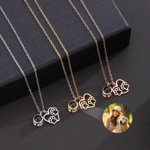 Colliers Memorial Pets personnalisé Photo Projection collier pour femmes amour chien griffe pendentif bijoux accessoires famille mémoire personnalité cadeau