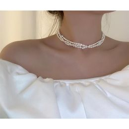 Colliers Minar délicat véritable collier de perles d'eau douce pour les femmes trois couches de perles irrégulières perles collier ras du cou bijoux de mariage