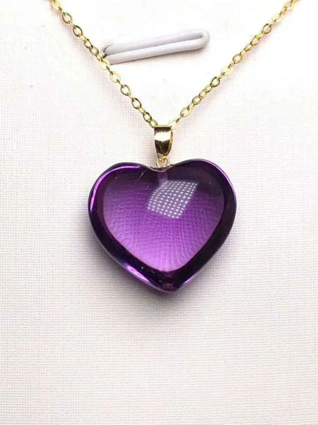 Colliers Natural Purple Amethyst Quartz Brésil Faceted Heart Love Pendant 18K Gold 19x19mm Collier de pierre de guéris