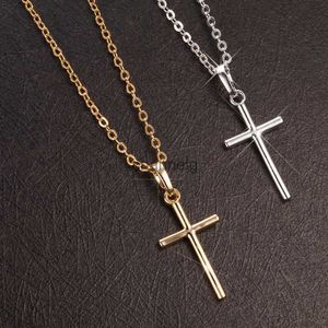 Kettingen Kettingen Vrouwelijke Kruis Hangers dropshipping Goud Zwarte Kleur Kristal Jesus Cross Sieraden Mannen/Vrouwen Groothandel accessoire 240228