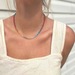 Colliers Nouvel été femmes chaînes multicolore pierre naturelle perles collier mode dames bijoux mode charme nouveau cadeau de fête de vacances