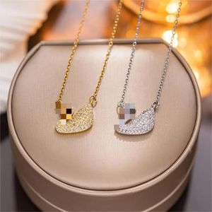Colliers Pendant Necklaces 2023 mode femmes pendentif en cristal yswarjovski collier lumière de luxe Y2K blanc cristal cygne collier cadeaux pour