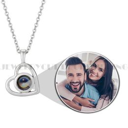 Necklaces Personalized Heart Photo Projection Necklace Christamas Day Gift Photo Custom Jewelry Birthday Lover Family Memory keepsake