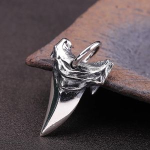 Colliers Real Silver Vintage Shark dents de dents Pendant Man S925 Personnalité en argent sterling Punk Punk Pendant Jewelry Gift