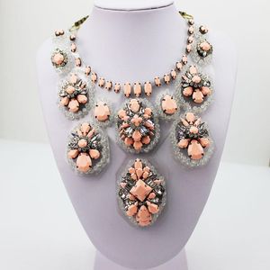 Kettingen Shourouk Nieuw Design Vrouw Bib Statement Luxe Regenboog Multi Kristal ketting Kraag 270