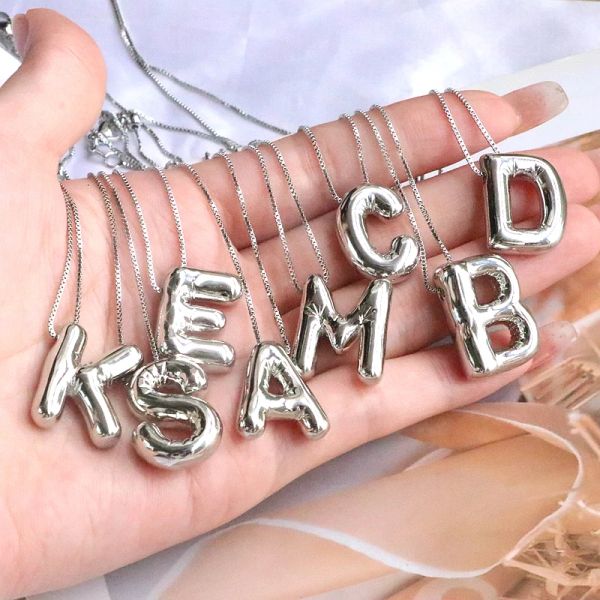 Colliers Silver Color ballons 26 Lettre initiale Collier Pendant Collier Alphabet Personnalisé Collier de tour de cou pour femmes bijoux pour hommes