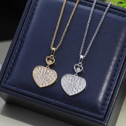 Colliers Summer NOUVEAU 925 Collier de coeur en diamant complet en argent sterling pour les femmes du design de mode de luxe bijoux fête d'anniversaire