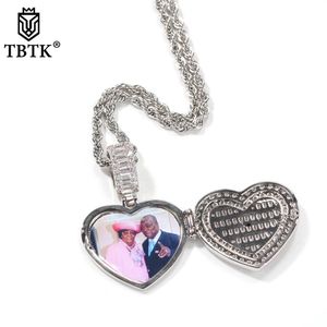 Collares TBTK Hiphop Forma de corazón Foto personalizada Marco de medallón Colgante Nombre grabado Joyería de memoria de moda para pareja Regalo del día de San Valentín