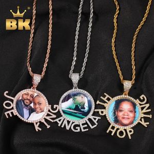 Kettingen de Bling King Nieuwe Ronde Fotohanger met Naam Speciaal Team Geheugencadeau Diy Rose Goud Koper Familie Sieraden Punk Stijl