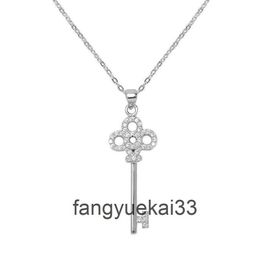 Kettingen Tiffanyes Designer Luxe Mode Dames 925 Sterling Zilver t Home Sleutelketting Dames Koude Wind Sleutelbeenketting Hanger Korte Swe