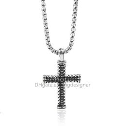 Colliers Twisted Hommes Croix Collier Femmes Câble Bijoux Designer Mode Hip Pendentif hHop Pendentifs Femmes Zircon Colliers Punk 31FV