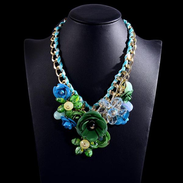 Collares Uddein Declaración Collar de color mixto Rose Flower Collier Handand Land Weaving Double Chunky Choker Cabecillo Maxi Joyería para fiestas