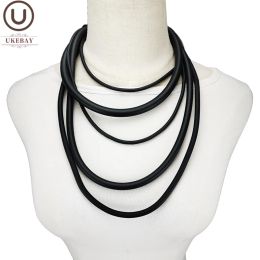 Colliers Ukebay Nouveau cou collier de tour de cou pour femmes Colliers courts Black Ruba Rope Bijoux fait