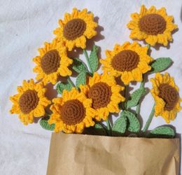 Naald afgewerkt gehaakt zonnebloemboeket kunstbloemen handgebreid cadeau voor vrouwen moeder thuis kamer decor bloem groothandel 2024 231124