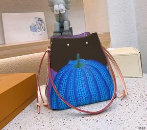 Fashion NEONOE Bucket Bags Shopping Shoulder Cross Body Handbag Detachable And Adjustable Shoulder Strap Letter Central Zippered Patch Pocket Handbags