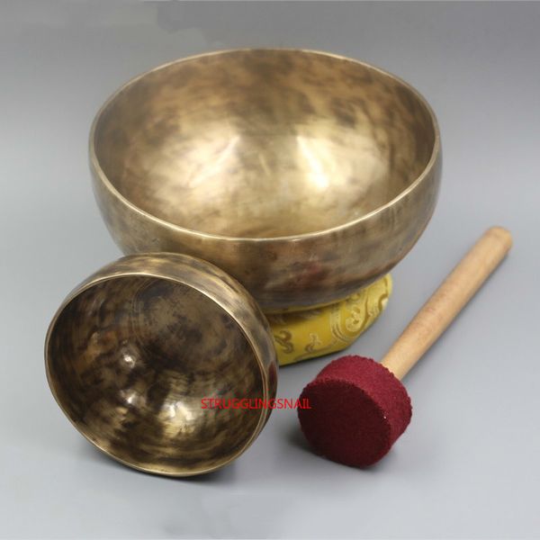 Népal Fait à la main en laiton Tibet Bol Rituel 4 Touches Musicothérapie Carillon en cuivre Cuivre Bol chantant tibétain (y compris des bâtons et des tapis) 210318