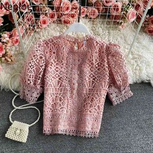 Neploe Blusas Mujer De Moda Vintage Blouses À Manches Bouffantes Évider Crochet Floral Crop Tops Coréen D'été Élégant Chemises 210422