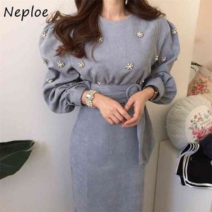 Neploe Chic Perles Maxi Robes Femmes Fleur Lace Up Taille Slim Coréen Élégant Slim Corduroy Robe Puff Manches A-ligne Robes 210422