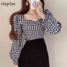 Neplean Koreaans vierkante kraag sleutelbeen blootgesteld Slimm fit blouse dames vintage zwart witte houndstooth blusas lange mouw shirt 210401