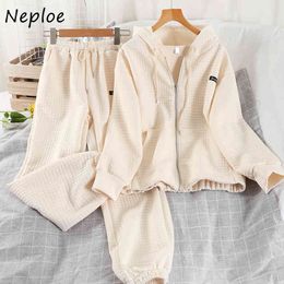 NEPLOE LOOSE CAUSAL SOLID 2 PCS Femmes Ensemble Veste de poche à manches longues à capuche + Pantalon HARM HARM HIP HARP SUPPORT SUPPORT 210423