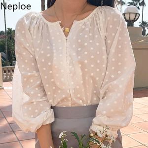 NEPLOE-shirts Dames O-hals Spring Polka Dot Temperament Tops Koreaanse Vintage Bladerde Huisde Lange Mouw Losse Witte Blouse Blusas 210422