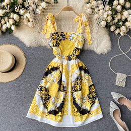 Nepoel vintage hof stijl print jurk vrouwen vierkante kraag sleutelbeen blootgesteld sexy mouwloze camis vestidos hoge taille hip robe 210423