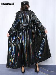 Nerazzurri Otoño Extra Largo Negro Holográfico Brillante Reflectante Elástico Suave PVC Cuero Gabardina para Mujer Moda Europea 240222