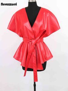 Nerazzurri printemps court rouge faux gilet en cuir femme ceinture piste mode élégante veste de vêtements de luxe de luxe 2022 l220728