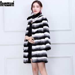 Nerazzurri Winter Chinchilla Fur Coat Femmes Fashion Runway Manches longues Luxe Épaissir Plus Taille Fausse Fourrure Veste 5XL 6XL 201210