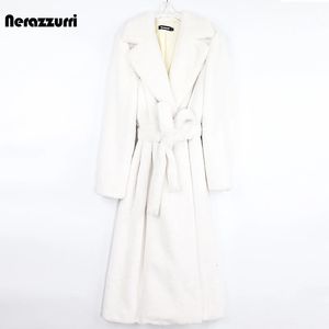 Nerazzurri hiver Long blanc noir chaud moelleux fausse fourrure manteau femmes à manches longues ceinture revers élégant mode coréenne sans boutons 240228