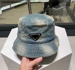 Neto rojo mismo sombrero de cubo corbata teñida jeans sombrero de cubo moderno y versátil sombrero de lavabo viajes al aire libre sombrero de sol sombrero de pareja