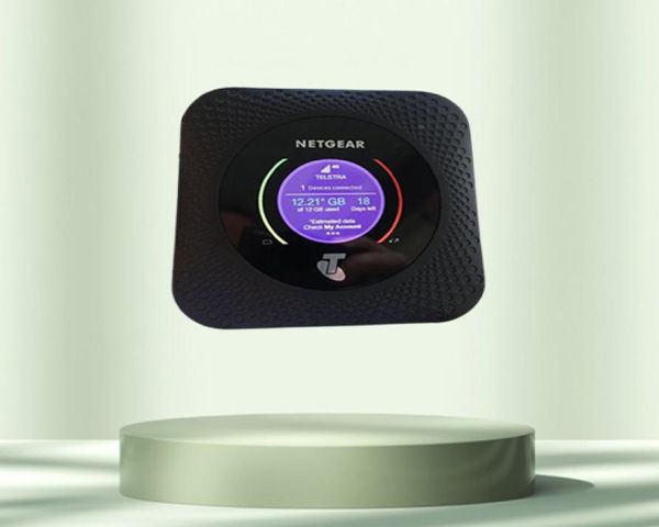 NetGear Nighthawk M1 MR1100 4GX Gigabit LTE Mobile RouterUnlocked Spot 4G WiFi modem8029010